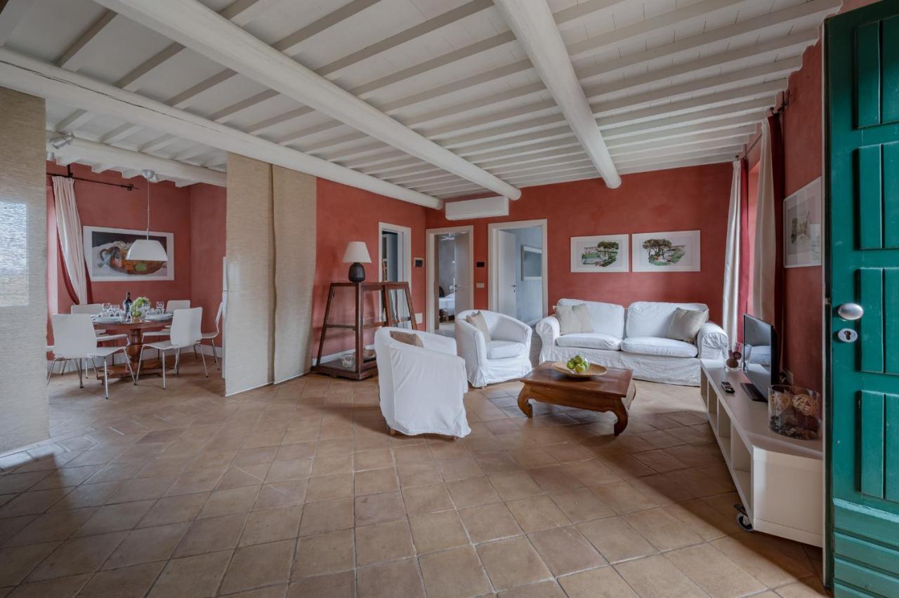 Le Versegge Resort Braccagni ภายนอก รูปภาพ