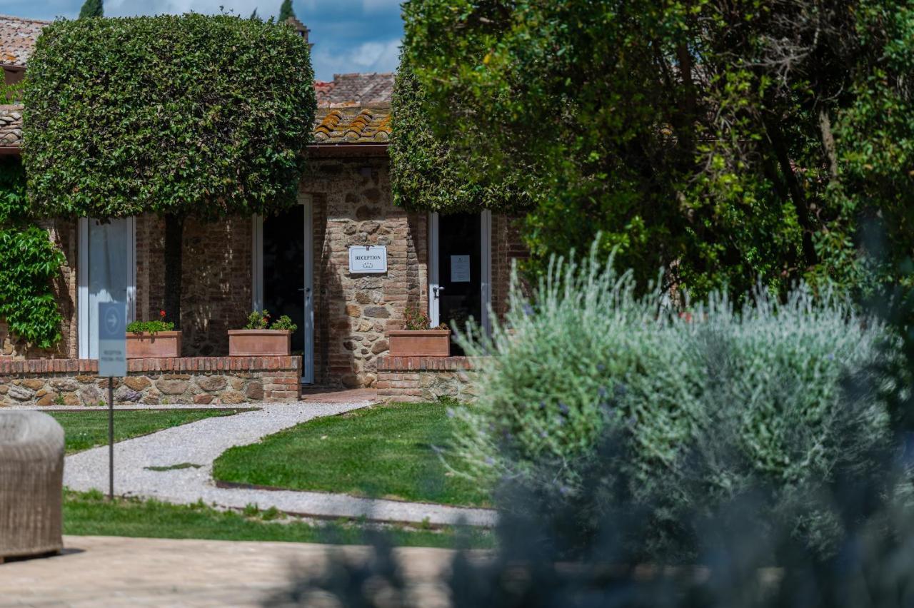 Le Versegge Resort Braccagni ภายนอก รูปภาพ